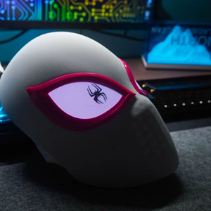 ماسک صورت گوئن عنکبوتی با چشمان چراغ دار Spider Gwen Light-Up Mask_اسباب بازی